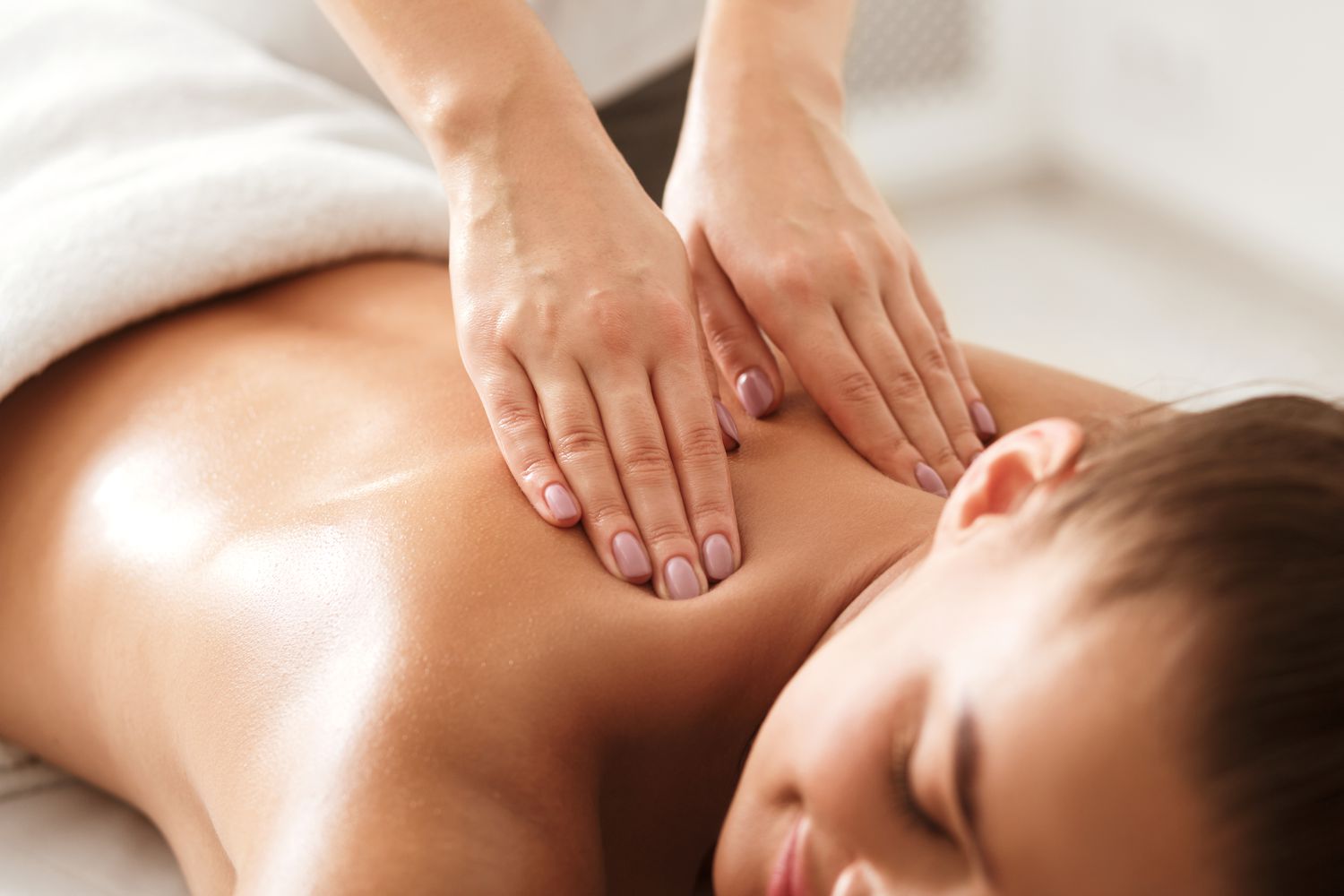 What Services are Commonly offered at a Professional Spa